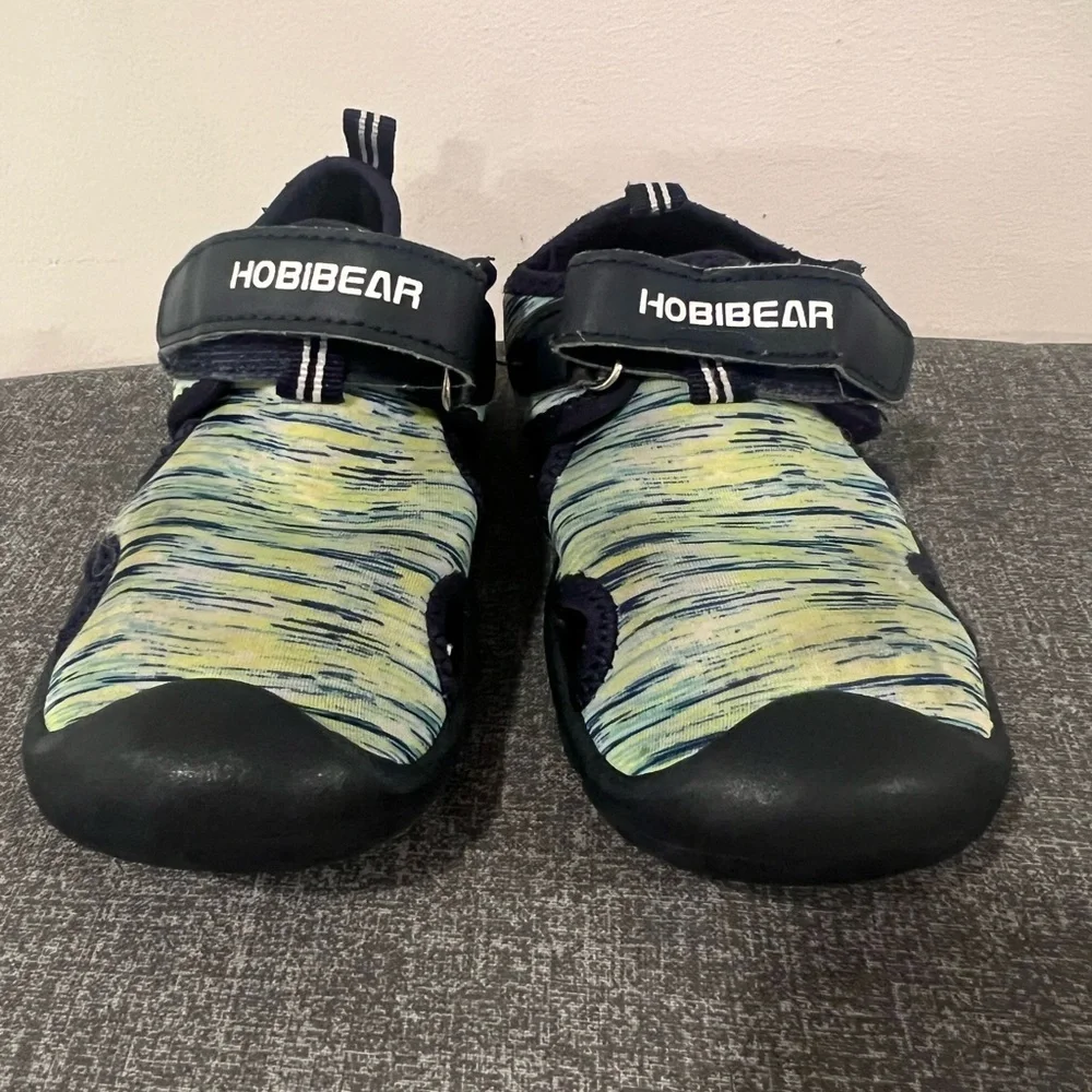 HOBIBEAR little boy sandals /size 28 -11.5